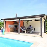 Antonci-18, Pool, 3 Houses, Jacuzzi, Private Territory * Antonci (Porec)