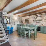 Antonci-18, Pool, 3 Houses, Jacuzzi, Private Territory Antonci (Porec)