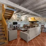Vila Antonci-18, Pool, 3 Houses, Jacuzzi, Private Territory Antonci (Porec)