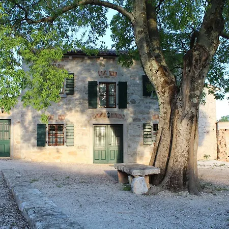 Antonci-18, Pool, 3 Houses, Jacuzzi, Private Territory