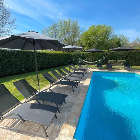 Antonci-18, Pool, 3 Houses, Jacuzzi, Private Territory Βίλα *