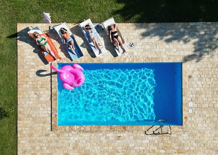 Βίλα Antonci-18, Pool, 3 Houses, Jacuzzi, Private Territory Antonci (Porec)